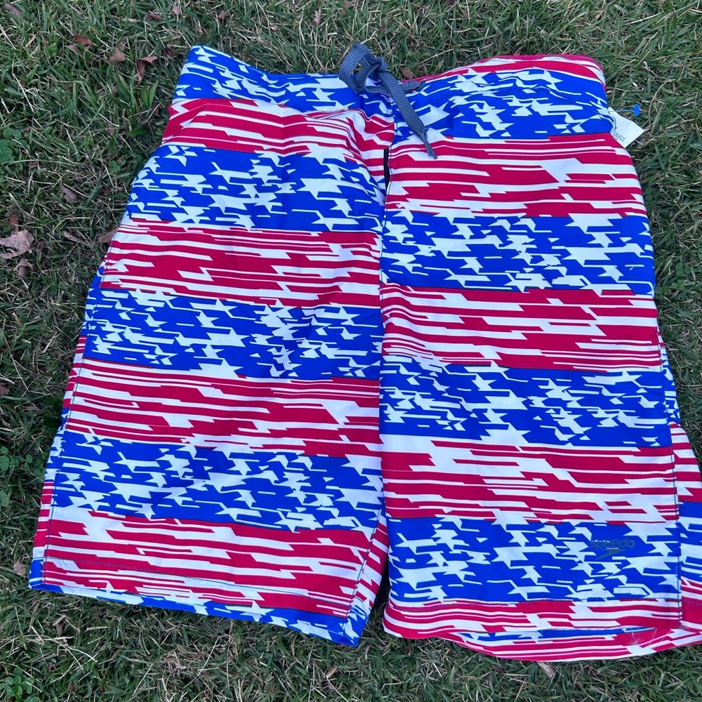 New Speedos Men’s swim trunks small